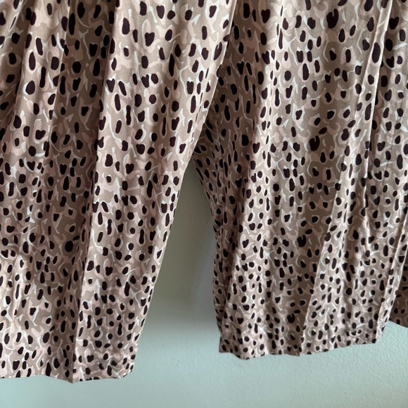 NWT Anthropologie Isobel Pleated Wide Leg Leopard Print Trouser Pants size LP - Picture 3 of 11